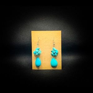 Turquoise dangle earrings!❤️